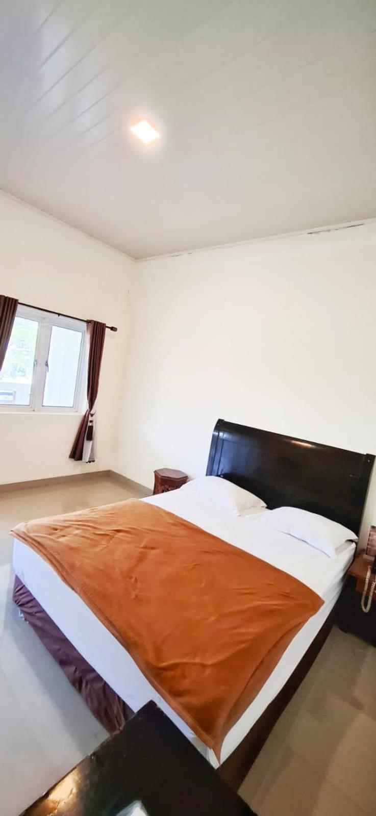 Hotel Cipunaga Ciemas Bagian luar foto